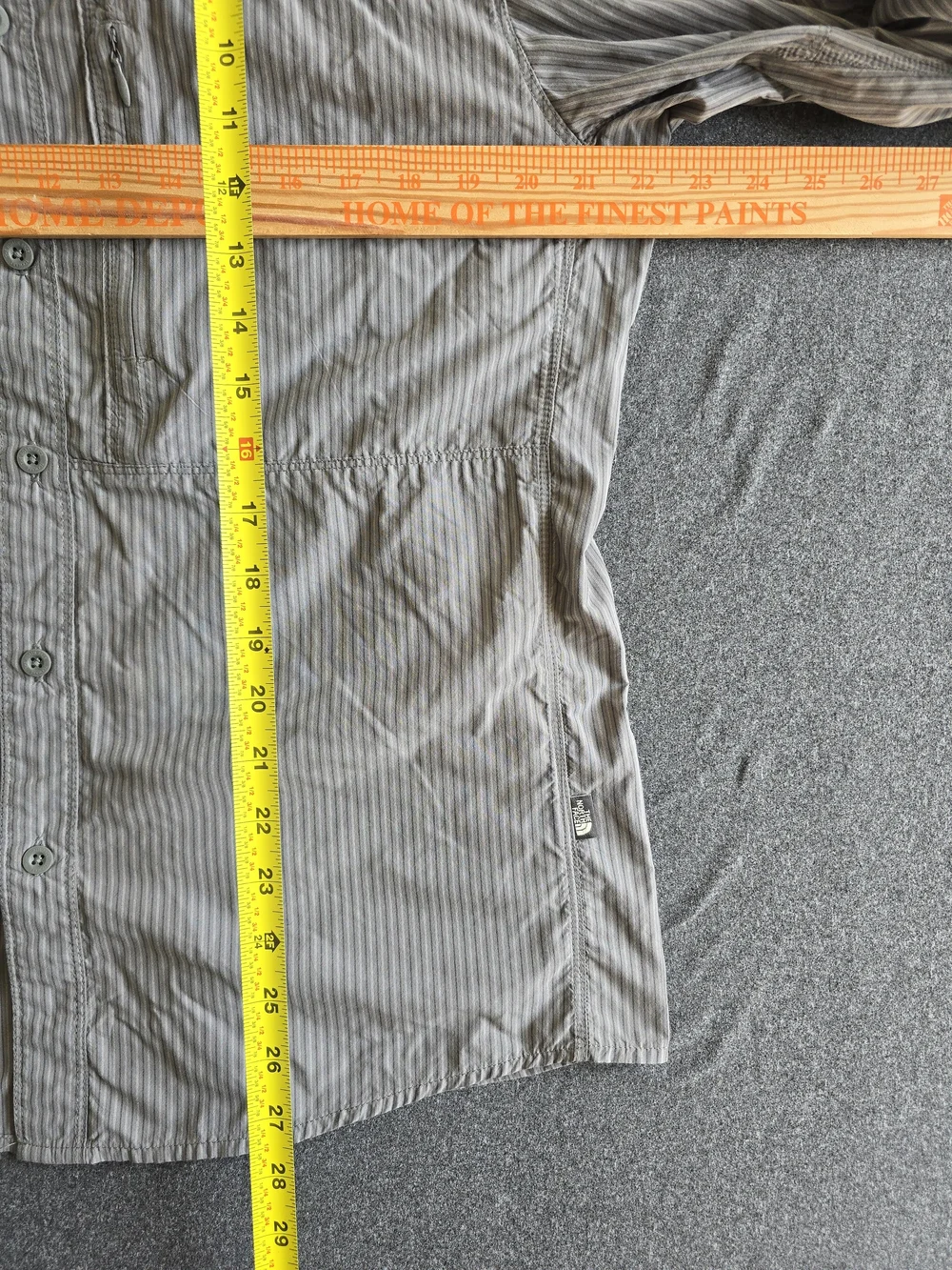 The North Face Sequoia Shirt Men Gray Medium Nylon Short Sleeve Vented Utility